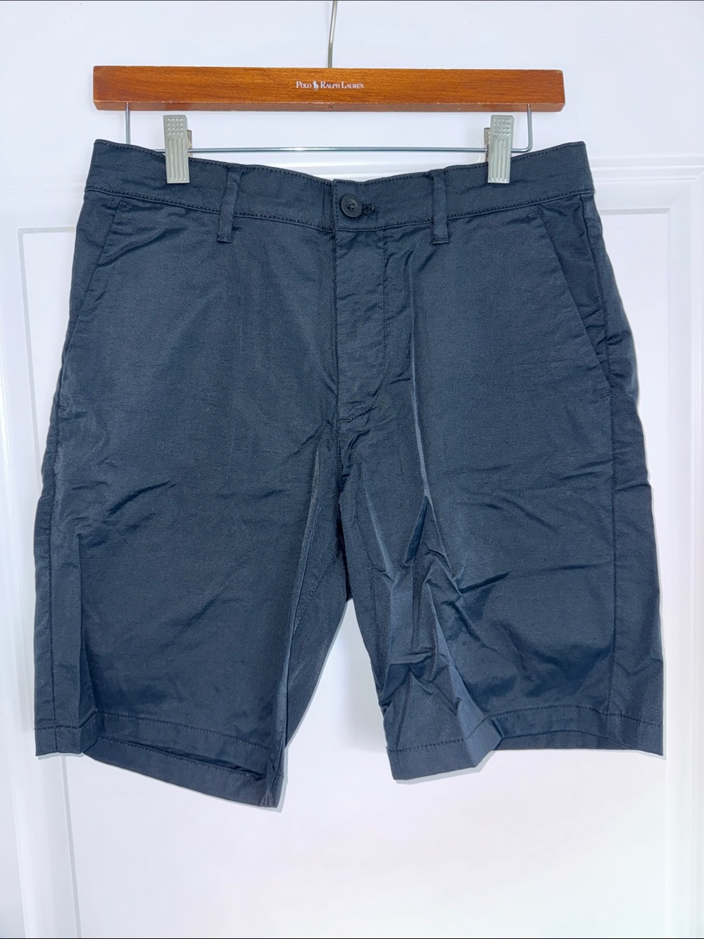 NWOT Calvin Klein Black Slim Fit Infinity Stretch Waist Dress Shorts 29
